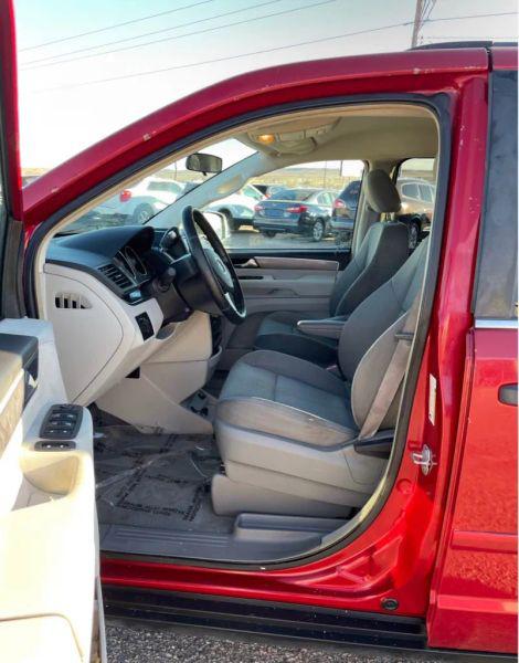 2009 Volkswagen Routan S