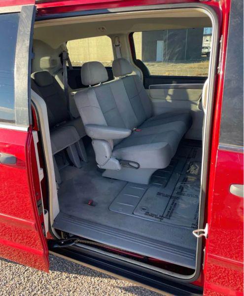 2009 Volkswagen Routan S