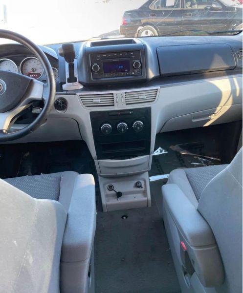2009 Volkswagen Routan S