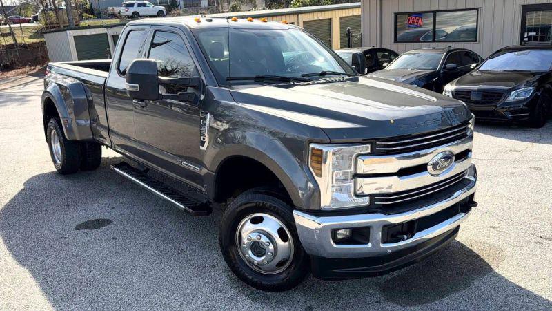 2018 Ford F-350 LARIAT