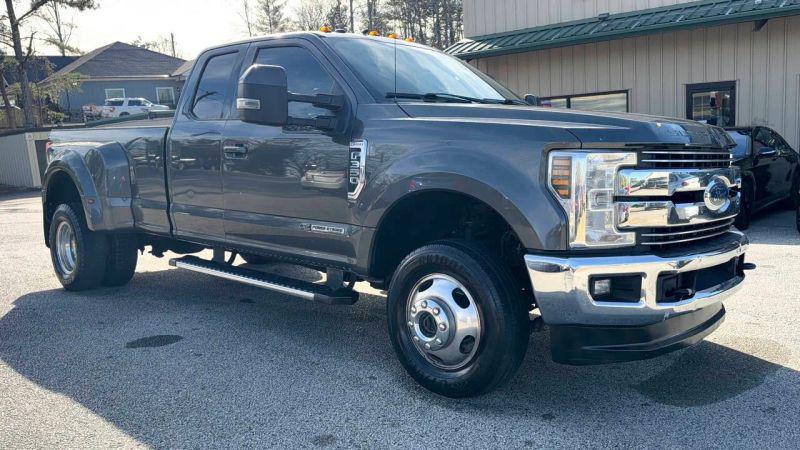 2018 Ford F-350 LARIAT