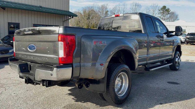 2018 Ford F-350 LARIAT