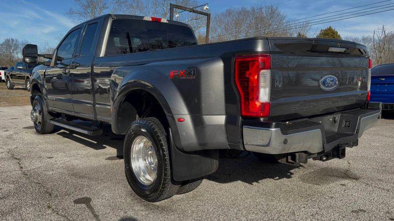 2018 Ford F-350 LARIAT