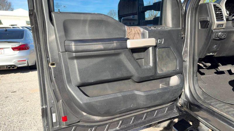 2018 Ford F-350 LARIAT