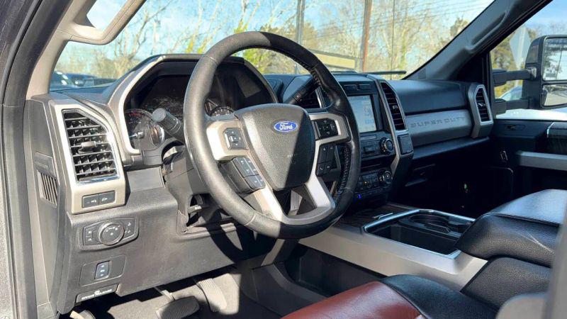 2018 Ford F-350 LARIAT