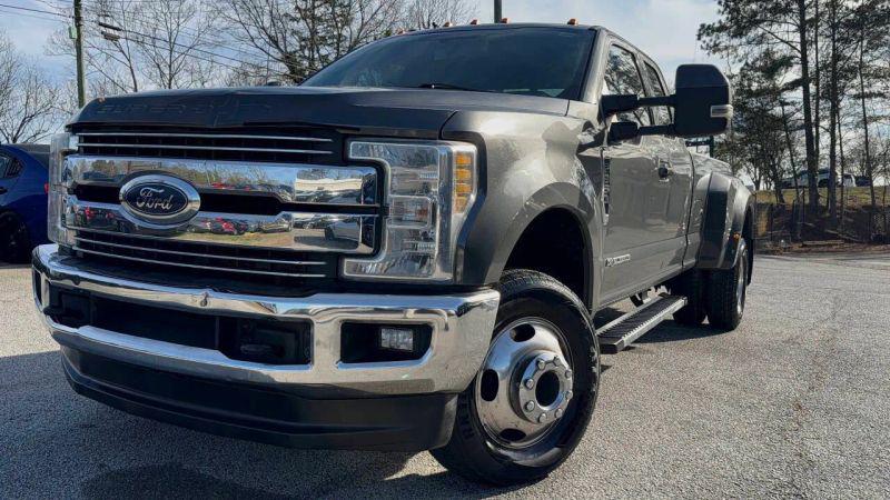 2018 Ford F-350 LARIAT