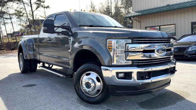 2018 Ford F-350 LARIAT