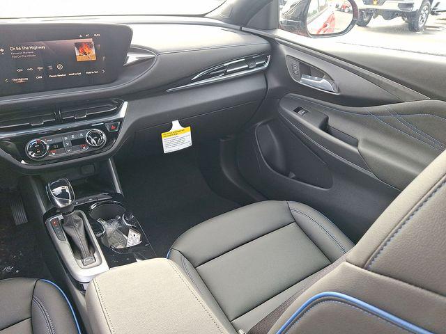 2026 Buick NV Sport Touring FWD