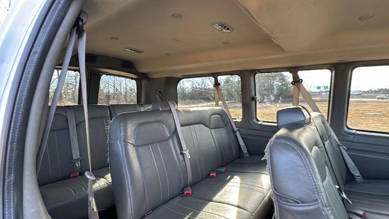 2019 Chevrolet Express LS