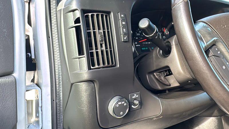 2019 Chevrolet Express LS