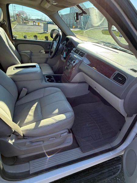 2013 Chevrolet Suburban LT