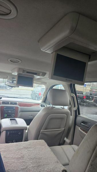 2013 Chevrolet Suburban LT