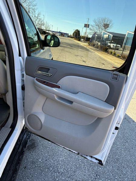 2013 Chevrolet Suburban LT