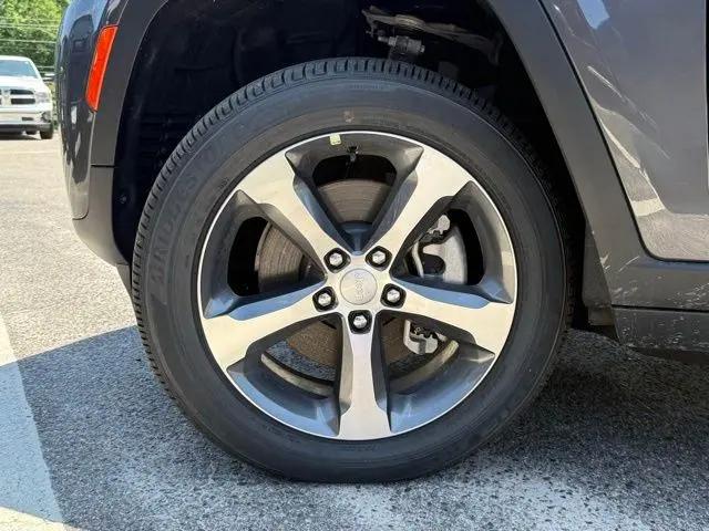 2026 Jeep Grand Cherokee L Limited 4x2