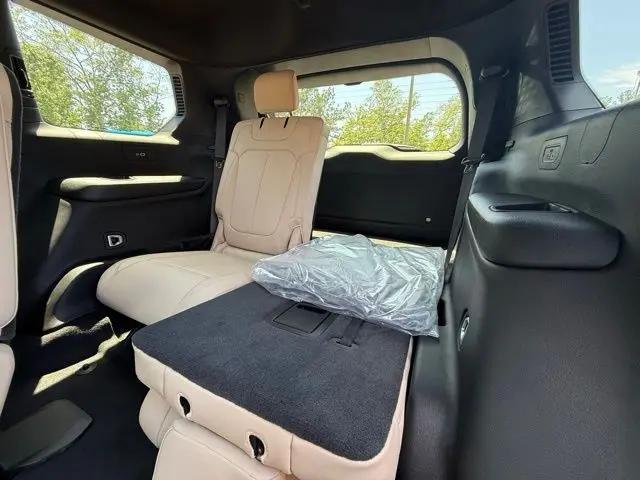 2026 Jeep Grand Cherokee L Limited 4x2