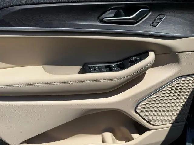 2026 Jeep Grand Cherokee L Limited 4x2