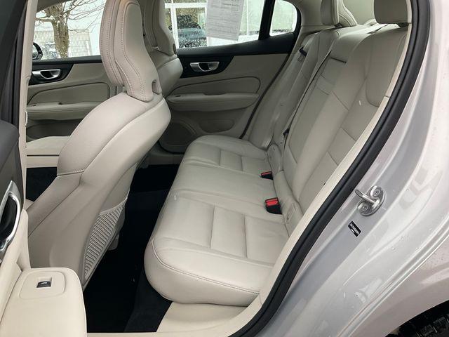 2025 Volvo S60 B5 Core
