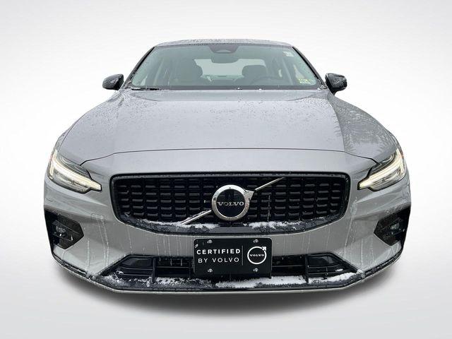 2025 Volvo S60 B5 Core