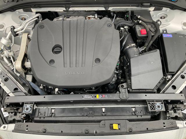 2025 Volvo S60 B5 Core