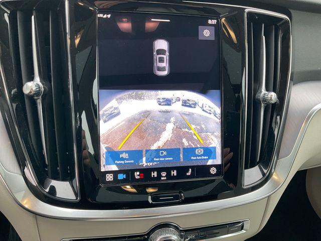 2025 Volvo S60 B5 Core