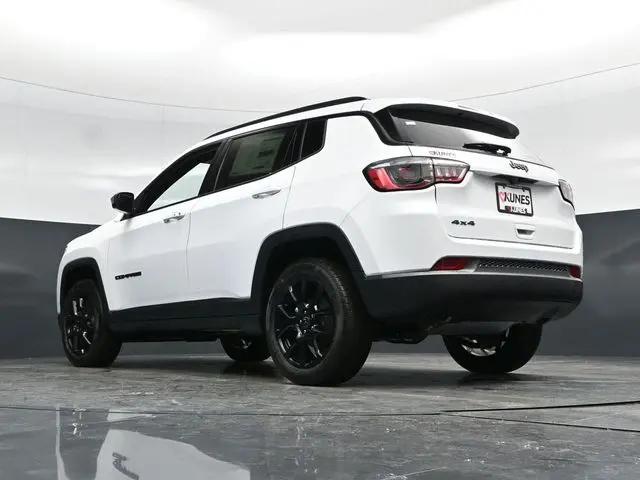 2026 Jeep Compass Latitude Altitude