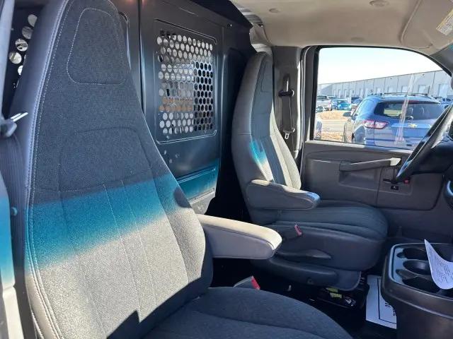 2020 Chevrolet Express Cargo Van RWD 2500 Regular Wheelbase WT