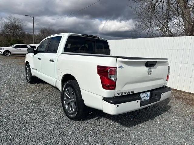 2018 Nissan Titan SV