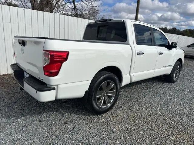 2018 Nissan Titan SV