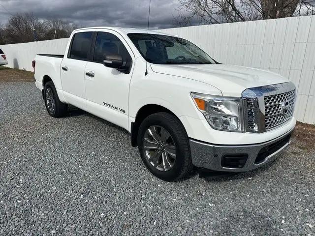 2018 Nissan Titan SV