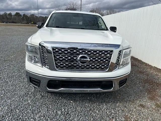2018 Nissan Titan SV
