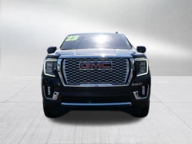 2023 GMC Yukon 4WD SLT