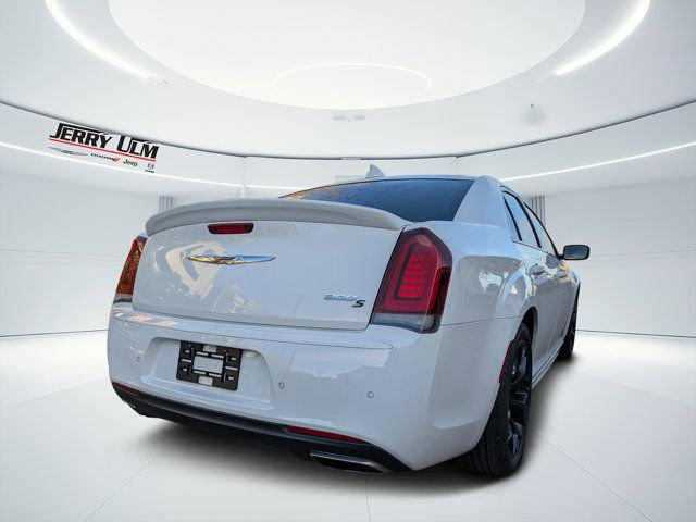 2019 Chrysler 300 300S