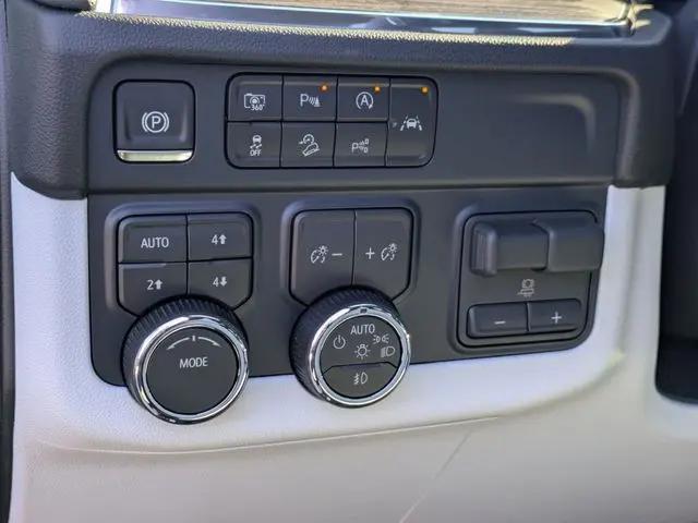 2026 Chevrolet Tahoe 4WD Premier