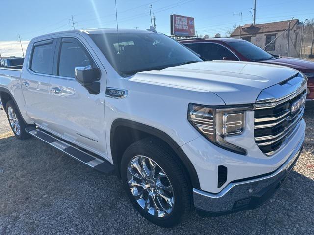 2024 GMC Sierra 1500 4WD Crew Cab Short Box SLT