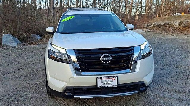2024 Nissan Pathfinder SL 4WD