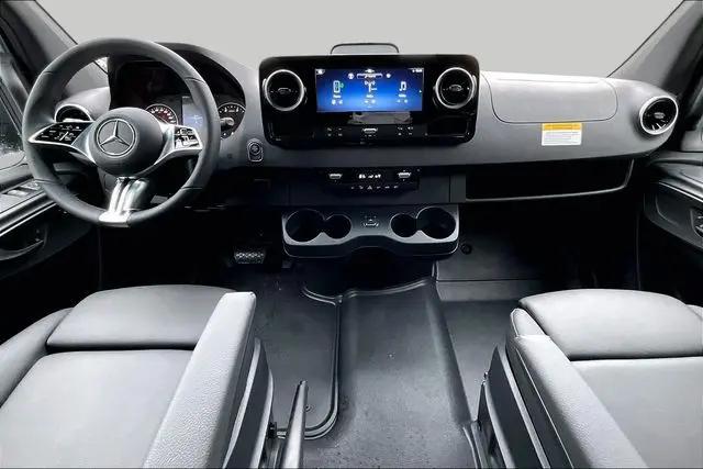 2026 Mercedes-Benz Sprinter 2500 High Roof 4-Cyl Diesel HO