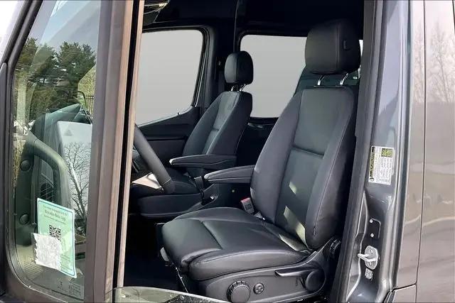 2026 Mercedes-Benz Sprinter 2500 High Roof 4-Cyl Diesel HO