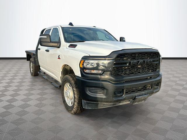 2023 RAM 2500 Tradesman Crew Cab 4x4 8 Box