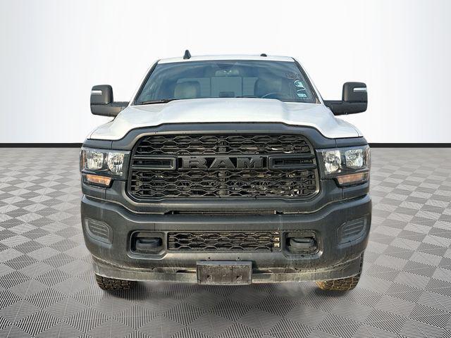 2023 RAM 2500 Tradesman Crew Cab 4x4 8 Box
