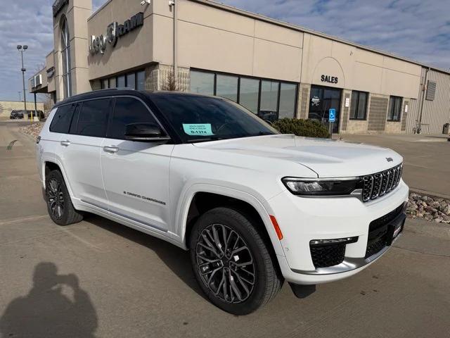 2023 Jeep Grand Cherokee L Summit Reserve 4x4