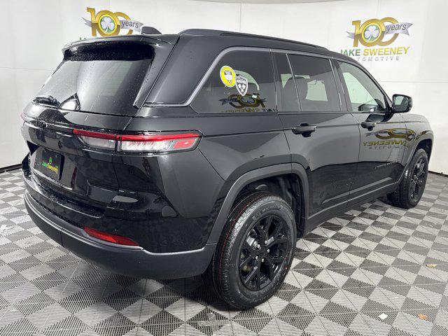 2026 Jeep Grand Cherokee Altitude 4x4
