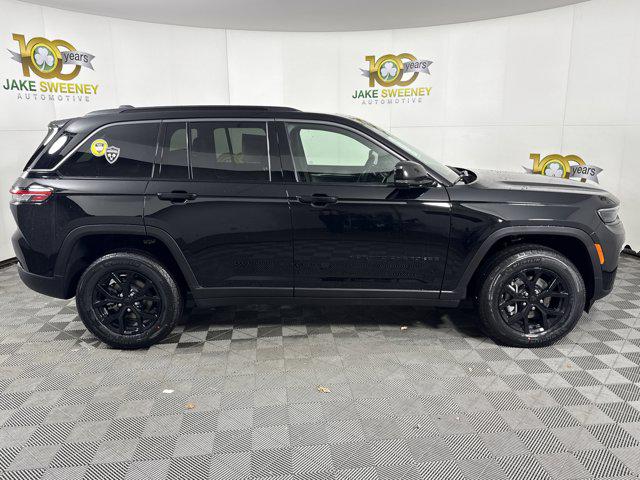 2026 Jeep Grand Cherokee Altitude 4x4