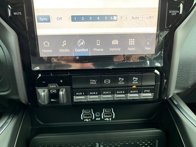 2026 Ram 3500 Tradesman/Big Horn