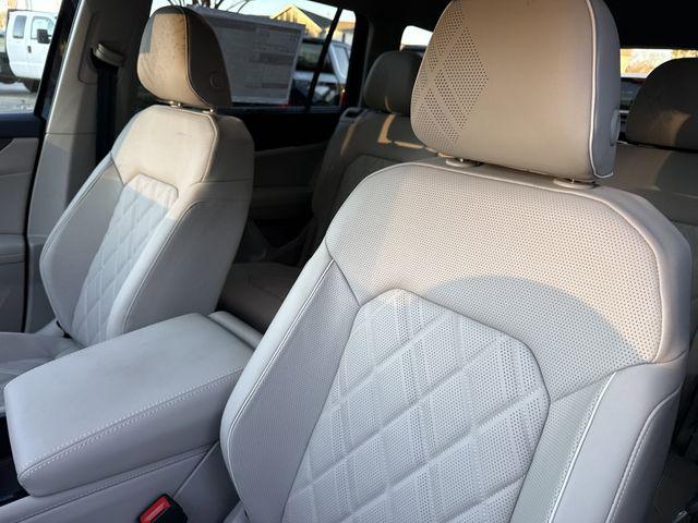2026 Volkswagen Atlas SEL Premium R-Line