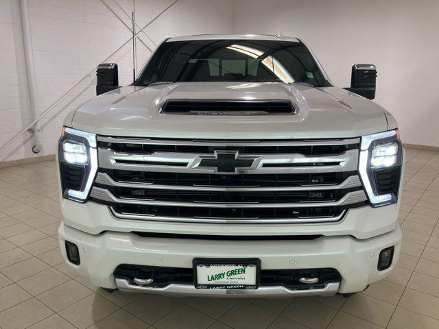 2024 Chevrolet Silverado 3500HD High Country