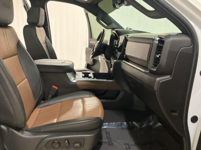 2024 Chevrolet Silverado 3500HD High Country