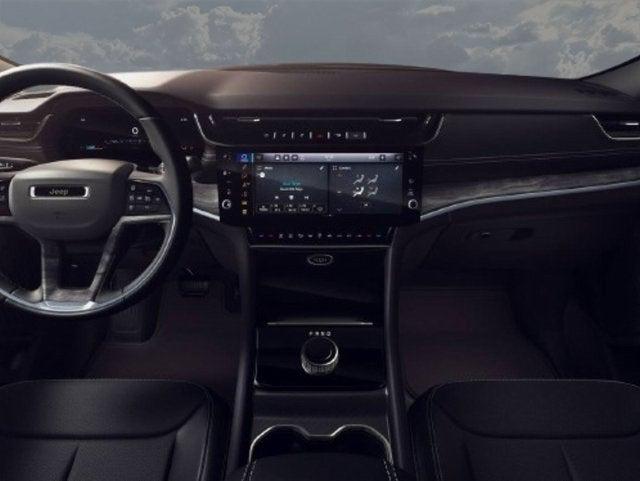 2026 Jeep Grand Cherokee Altitude 4x4