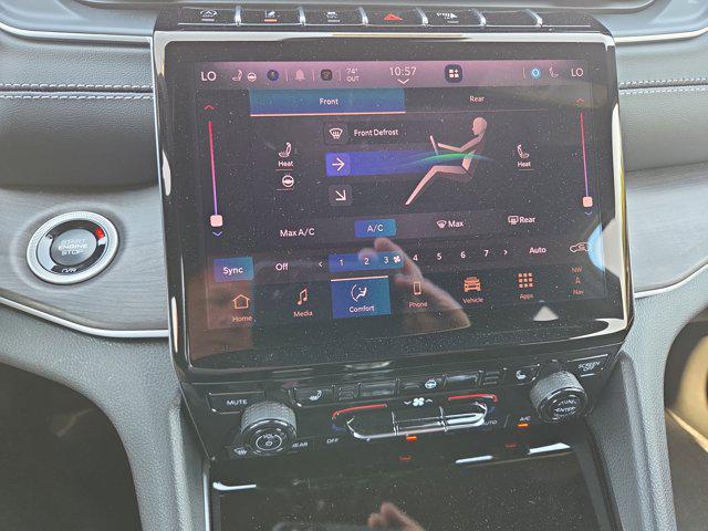 2026 Jeep Grand Cherokee Altitude 4x4