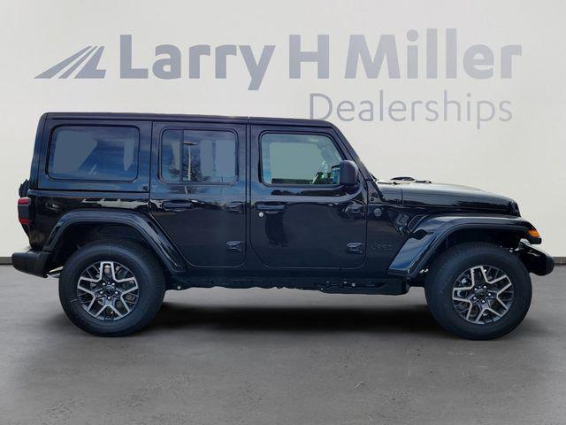 2026 Jeep Wrangler 4-Door Sahara 4x4