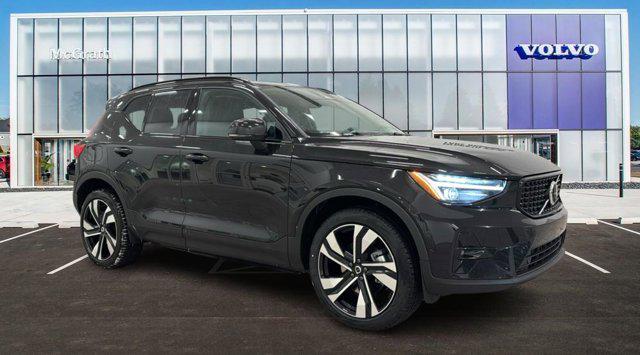 2026 Volvo XC40 Ultra, B5 AWD Gas (mild hybrid), Dark for sale in Barrington, IL